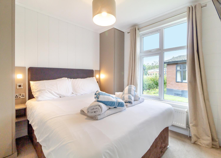 Bedroom 4, Norfolk Woods Resort And Spa, Cambridgeshire