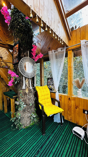 Living area 3, Bawli Treehouse, Kullu