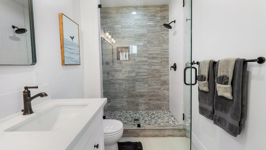 Bathroom 4, Rise Suites Oceanside, San Diego