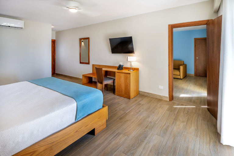 Bedroom 3, Coral Costa Caribe Beach Resort - All Inclusive, Guayacanes