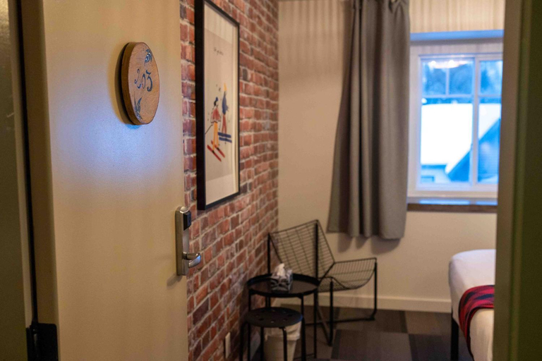 Bedroom 3, Manitonga Hostel, Les Laurentides