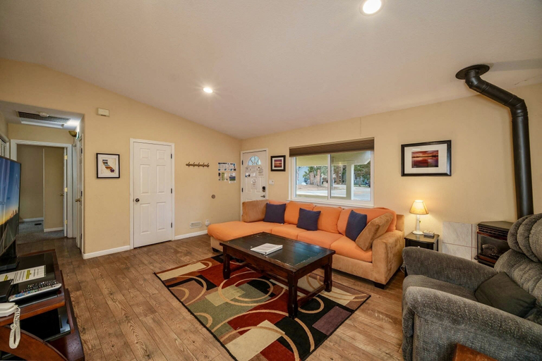 Living area 3, 1821 Arrowhead 2 Bedroom Home, El Dorado