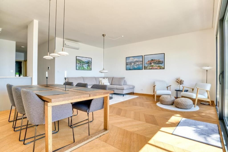 Living area 2, Seaview Hideaway- Premium Apartment