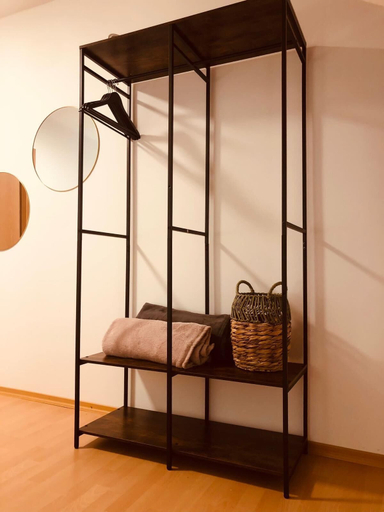 Room 3, Rafael Bermüller, Passau