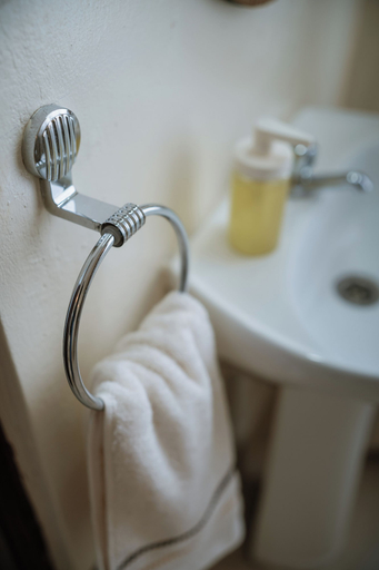 Bathroom 5, Talab Holidays, Nyali