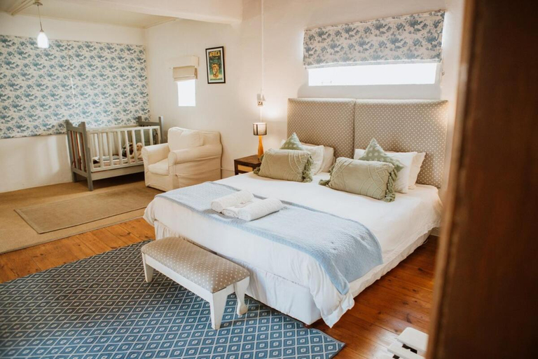 Bedroom 2, The Townhouse, Cacadu
