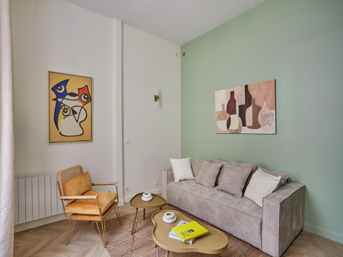 3, Charming apartment St Germain des Pres, Paris
