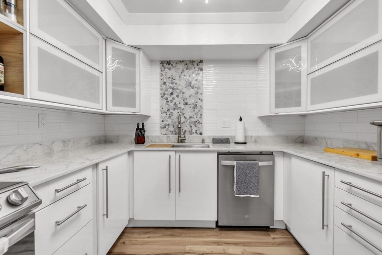 Private kitchen 4, Mansions By The Sea 905b - Premier, Pinellas