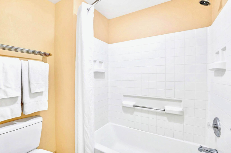Bathroom 5, Condo w Pool & Hot Tub - Close to Universal Studio, Orange