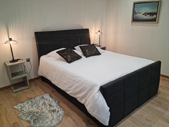 Bedroom 2, La Factory, Porrentruy