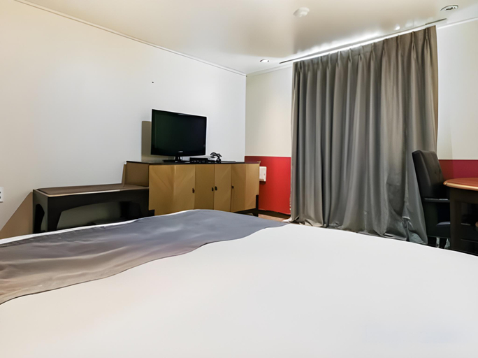 Bedroom 3, Seosan Hotel, Seosan
