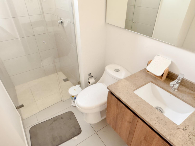 Bathroom 2, Apartamentos para estrenar Ambar Roca - Bedviajes, Santa Marta (Dist. Esp.)