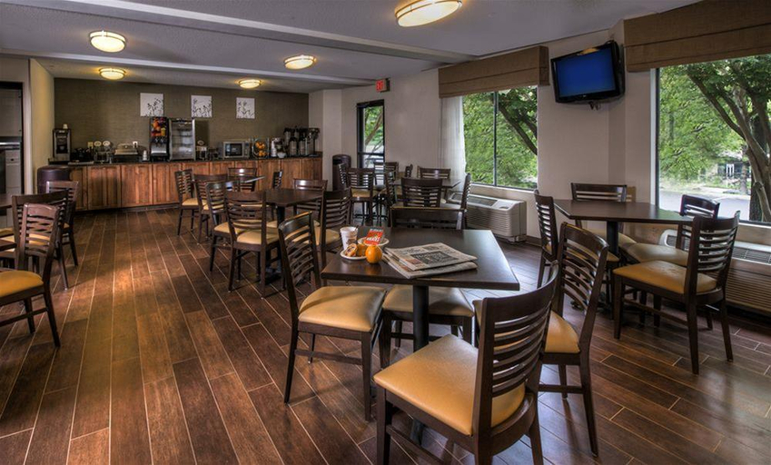 Food & Drinks 5, Sleep Inn Rockville, Montgomery
