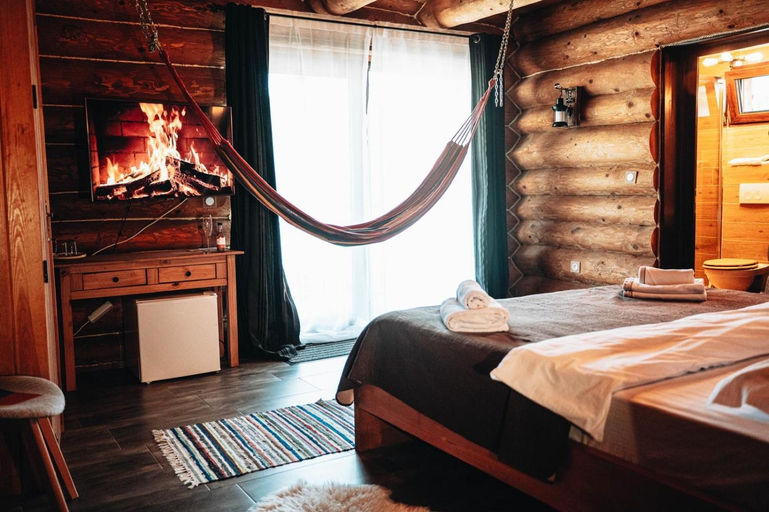 Bedroom 2, Chalet du Lac, Bistrita Bargaului
