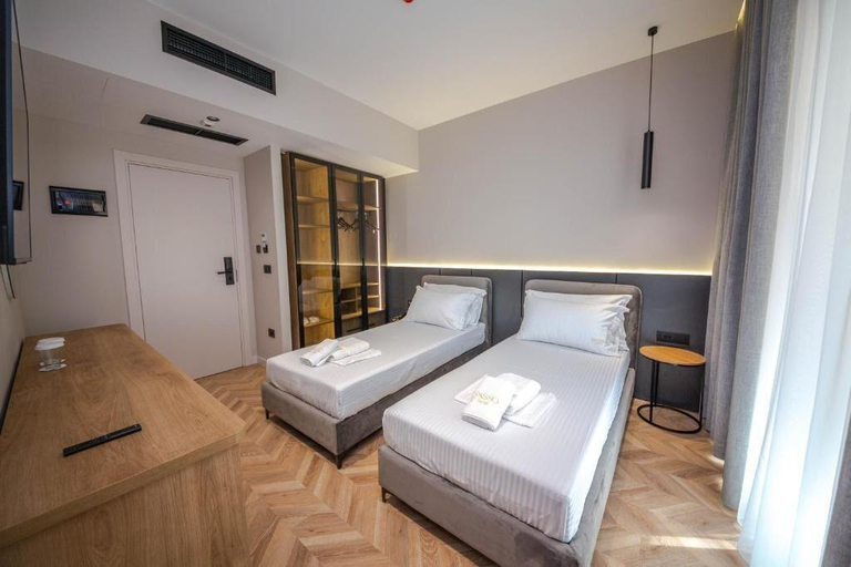 Bedroom 2, Sasso Hotel, Vlorës