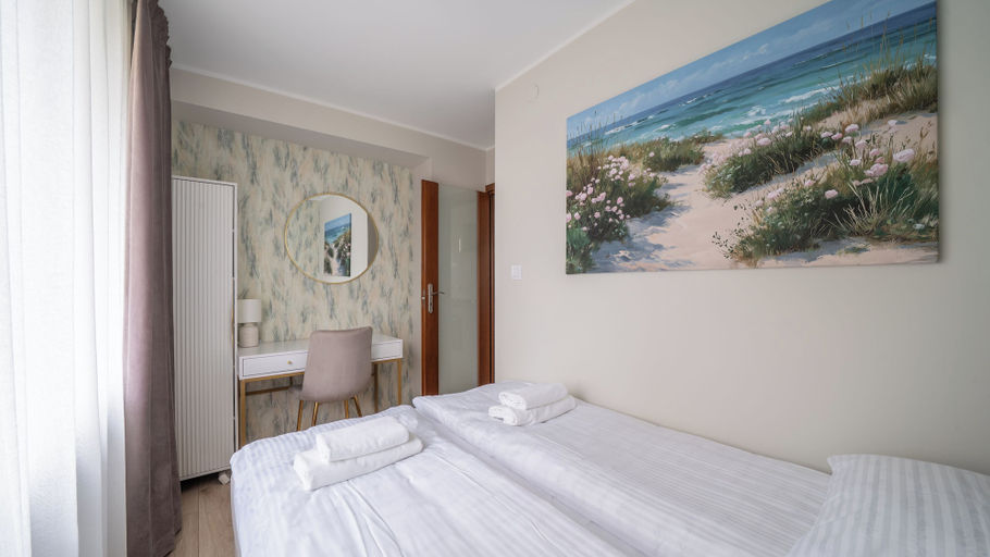Room 2, Apartamenty Sun & Snow Emilii Plater, Gdańsk City