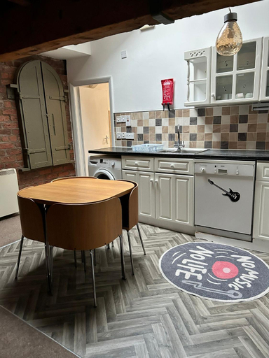 Others 5, Button Street by UStay Aparthotels, Sefton