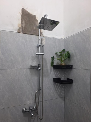 Bathroom 5, Bromo Venture, Probolinggo