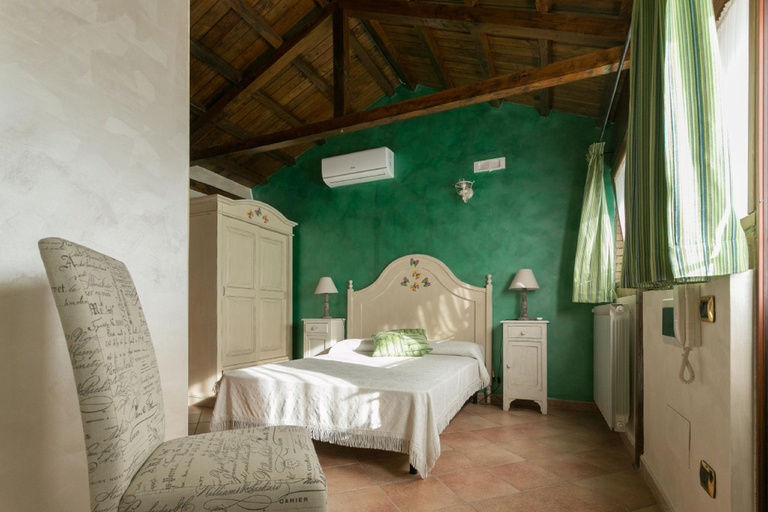Bedroom 3, B&B Oasi Di Mamma Clara, Latina