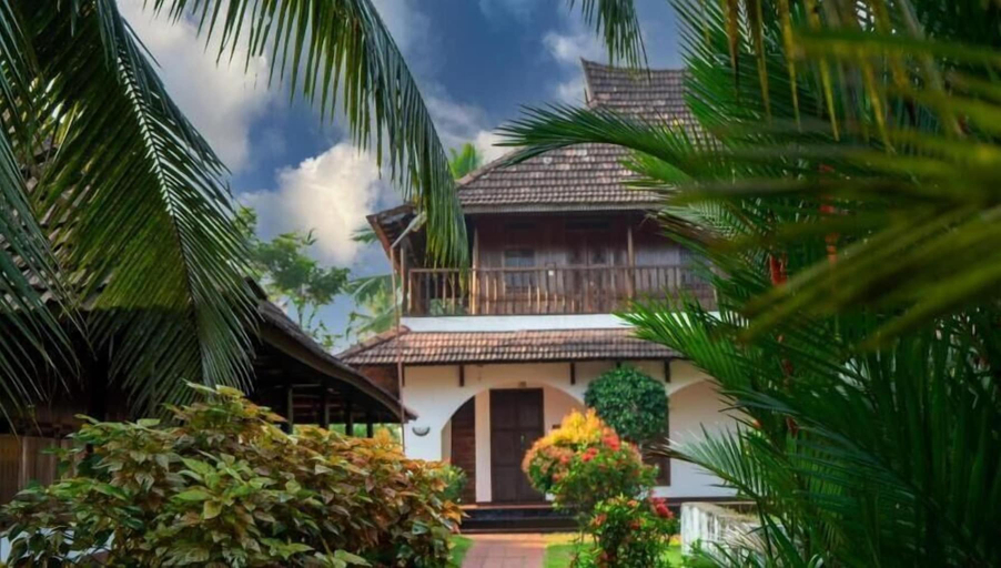 Exterior & Views 2, Kumarakom Heritage Resort & Ayurveda, Kottayam