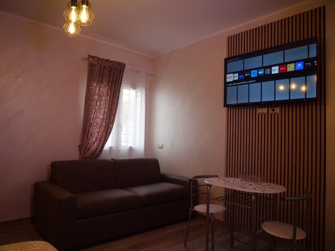 Others 4, Our Guest House, Rome