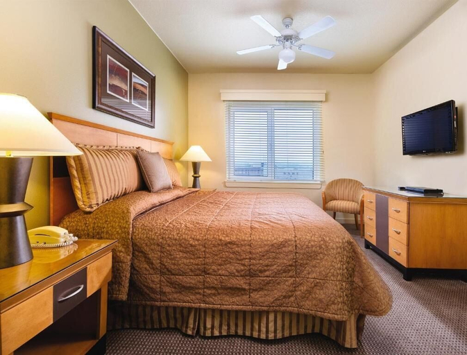 Room 3, Luxury Vacation Condos at Seaside Oceanfront Resort, Clatsop