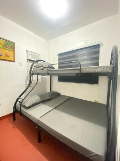 Bedroom 2, La Casa Blanca Beach Resort, Botolan