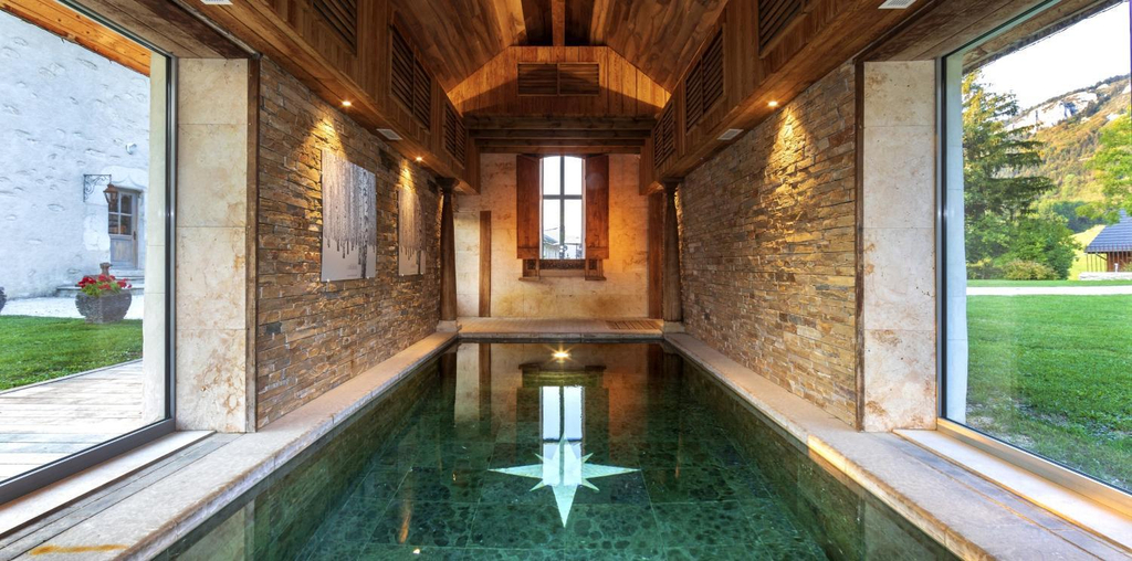 Others 4, Chateau des Girards, Isère