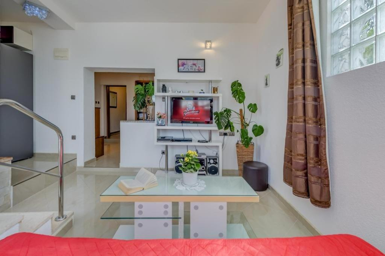 Bedroom 2, Apartment in Arbanija with Terrace, Trogir