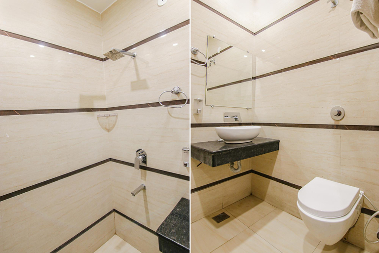 Bathroom 4, FabHotel Golden City, Amritsar