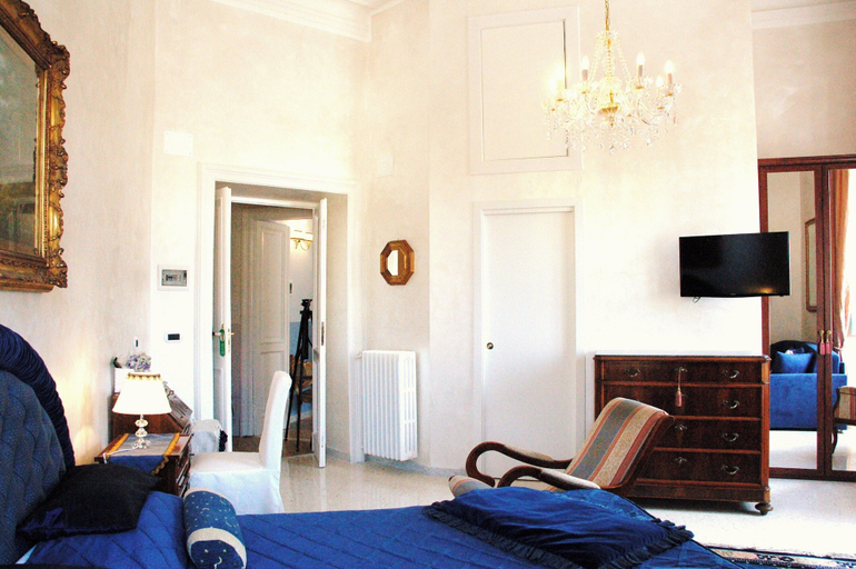 Room 5, Ch Colosseum home, Rome