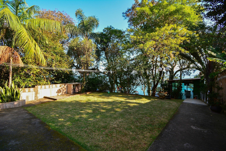 Property grounds 2, Casa à Beira Mar no Ribeirão -SDI012, Florianopolis
