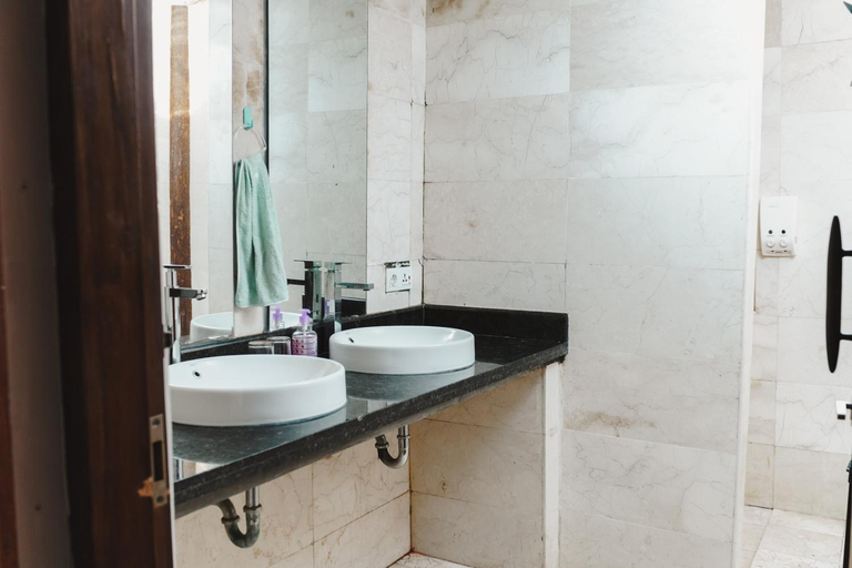 Bathroom 3, Ningaloo Villa, Lombok
