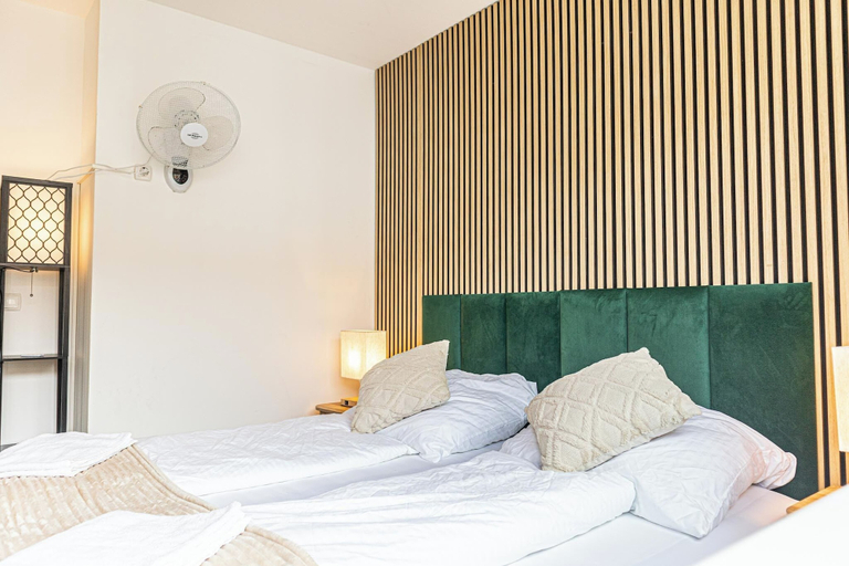 Room 4, Stylish Modern 1BR 1LR Apartment Vienna, Wien