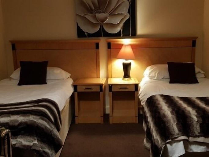 Bedroom 2, The Bull Hotel, Wiltshire