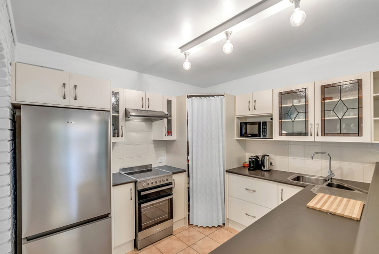 Private kitchen, Palmerston House, Cairns
