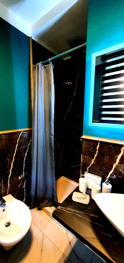 Bathroom 2, Ercolano Luxury Suite, Napoli