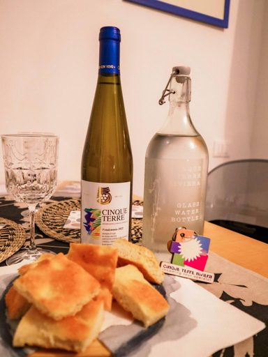 Food & Drinks 4, Rissu Comfortable Village Life Studio, La Spezia