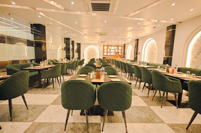 Restaurant 4, Madhuram Hotel, Faizabad