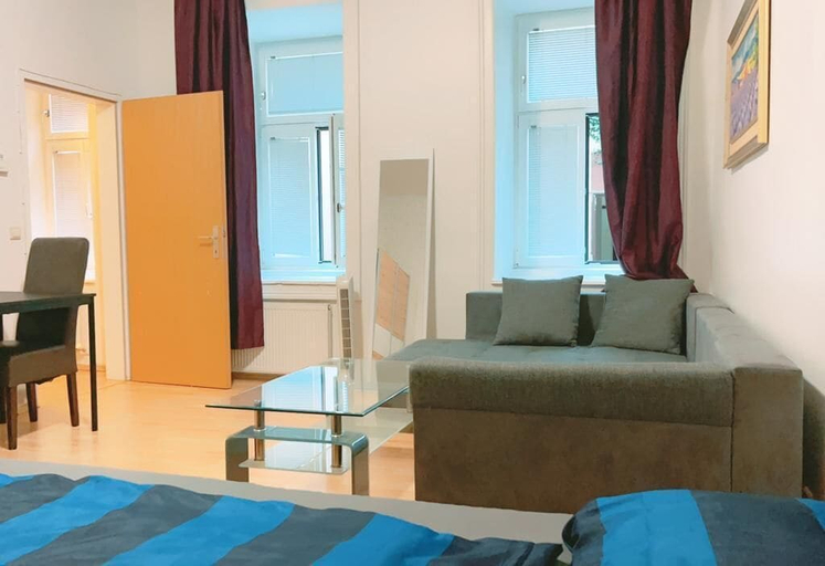View from room, Bright Vienna 1BR Apartment Near Danube, Wien