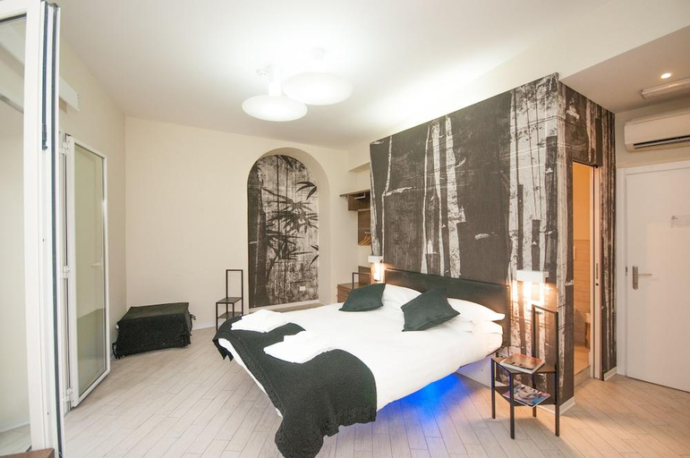 Bedroom 2, B&B Second Floor, Rome