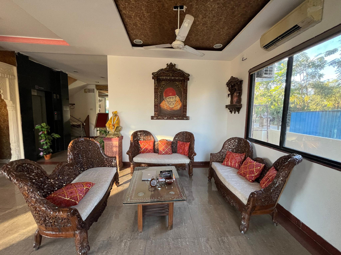 Others 2, Hotel Meraya, Ahmadnagar
