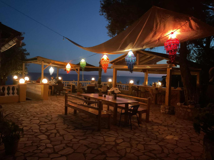 Food & Drinks 4, Pelekas Beach Apartments Rolling Stone, Ionian Islands