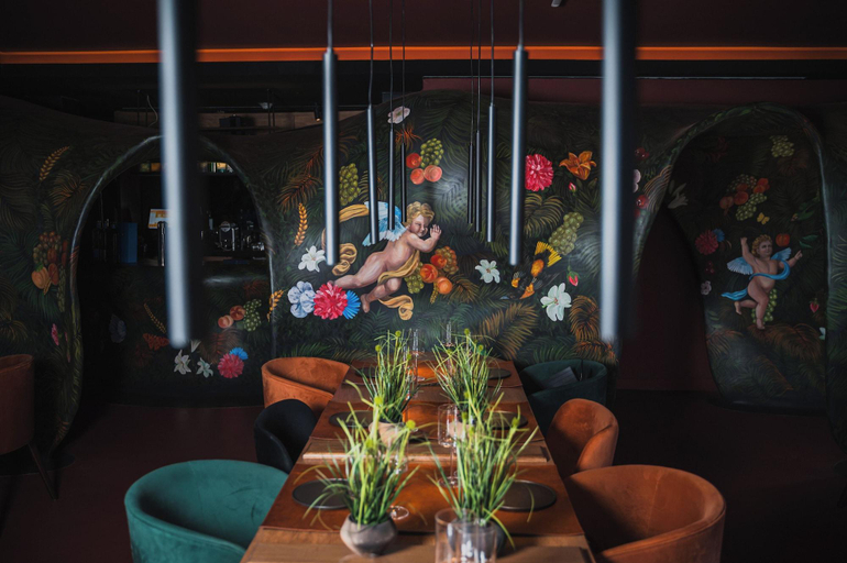 Food & Drinks 5, Republica Pagana Adults Only, La Paz