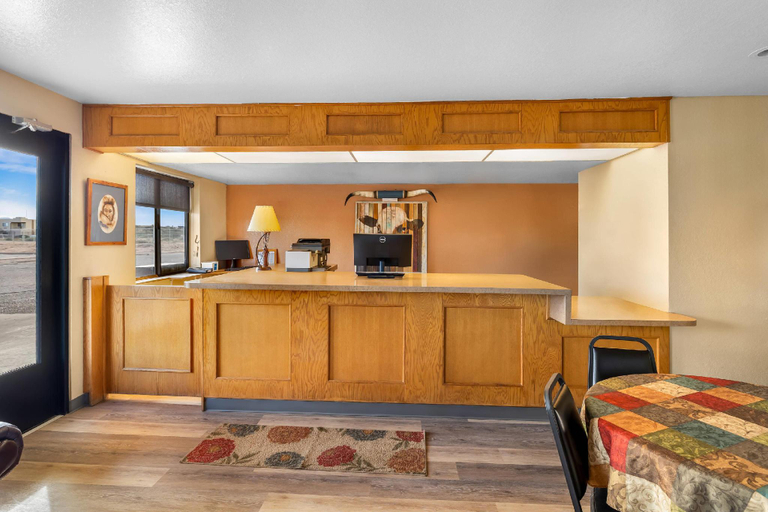 Public Area 2, Rodeway Inn Copper Stay Benson AZ I-10 Exit 304, Cochise