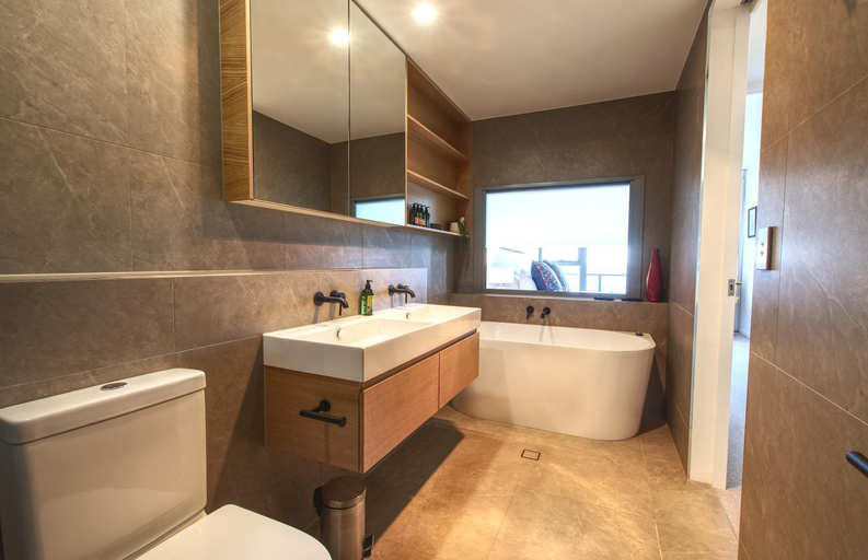 Bathroom 4, Rise Maroochydore , Maroochy - Maroochydore