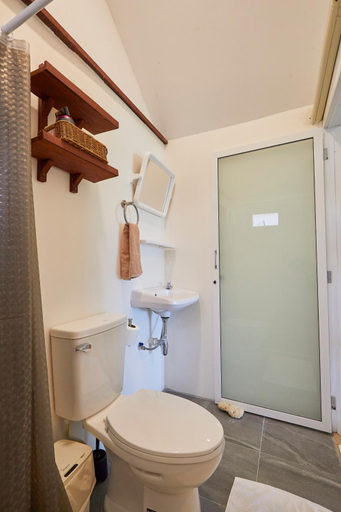 Bathroom 4, Walden Koh Lanta Tiny Homes by the Sea, Ko Lanta