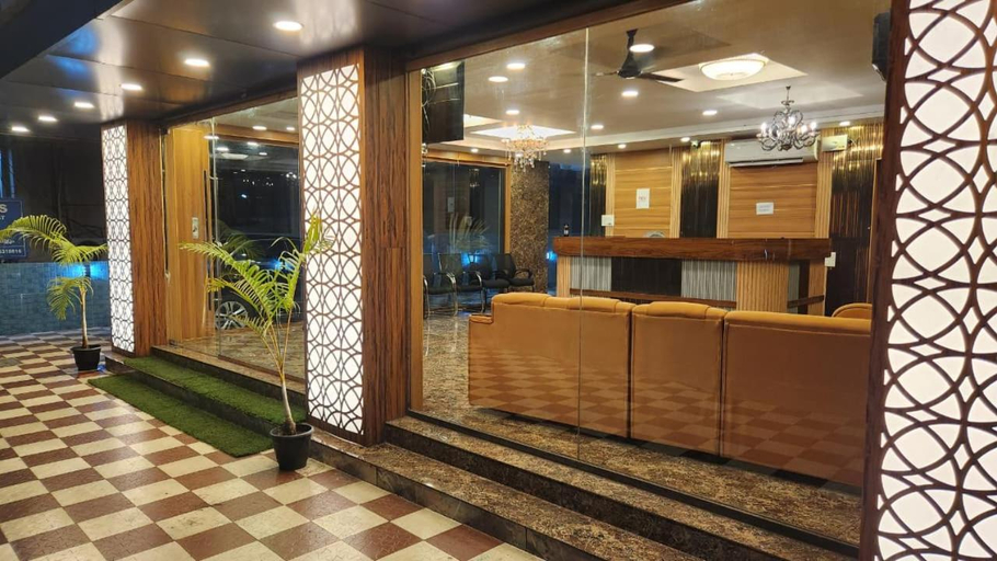 Others 5, Royal View Residency, Thiruvananthapuram