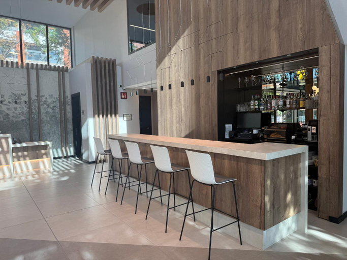 Food & Drinks 5, UNIVERSA HOTELES, Alicante