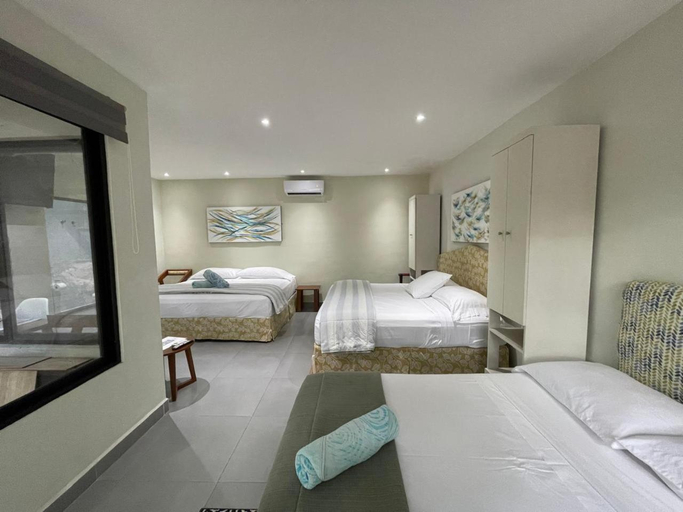 Others 3, The Blue Eco Lodge, Valladolid